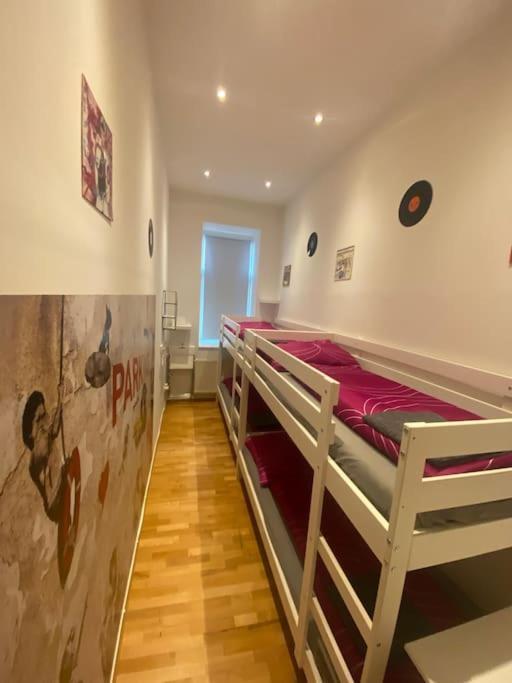 Cozy Appartm With + Airport/City Center Connection Apartamento Viena Exterior foto
